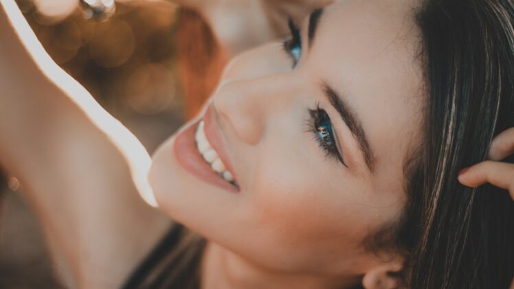 Il siero viso al latte d’asina, l’alleato anti-età che non sapevi di cercare
